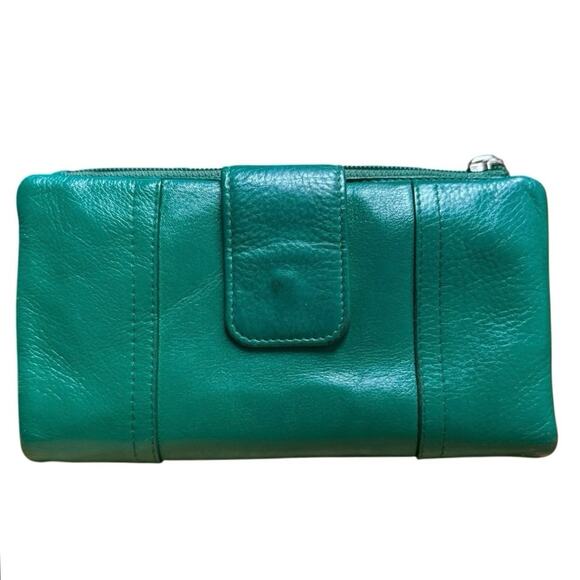 Mancini Handbags - Vintage Mancini Kelly Green Leather Bifold Wallet Magnetic Snap